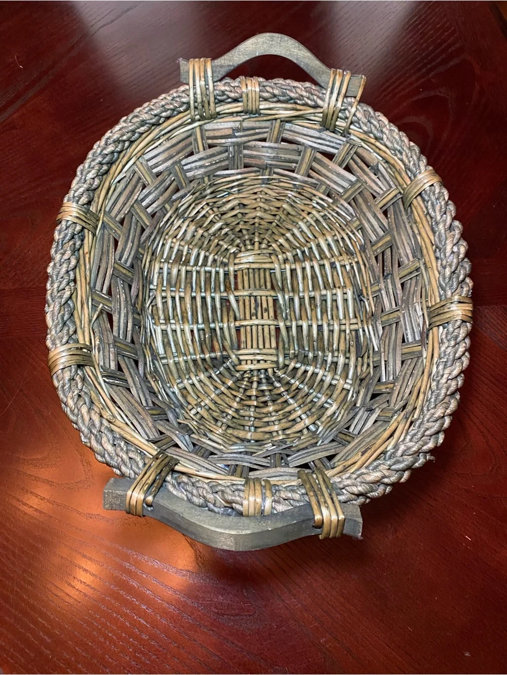 Handwoven Green-Brown Decorative Wicker Basket Bowl 18.5x14.5x4